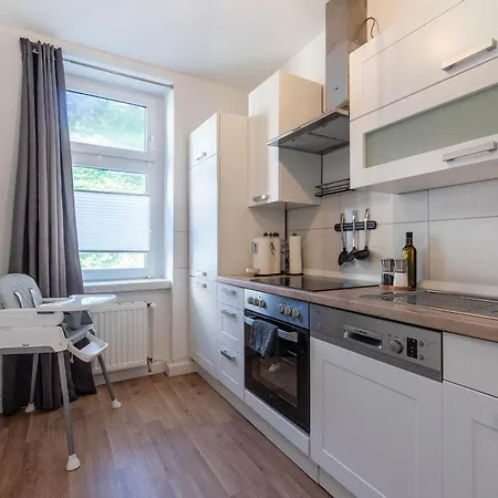 - Modern - Familienfreundlich - Küche * Gotha