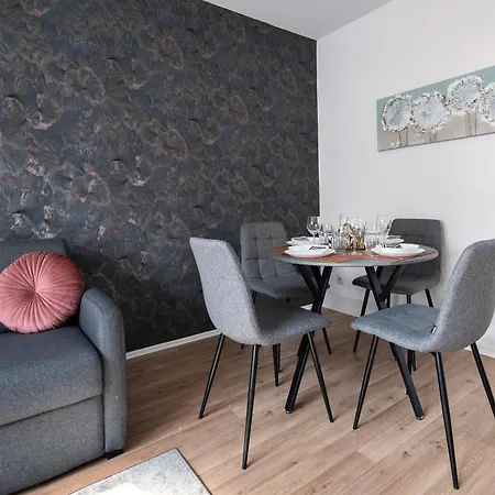 - Modern - Familienfreundlich - Kueche דירה