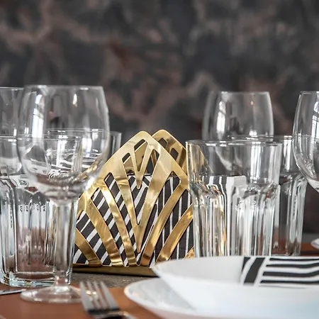 - Modern - Familienfreundlich - Küche * Gotha